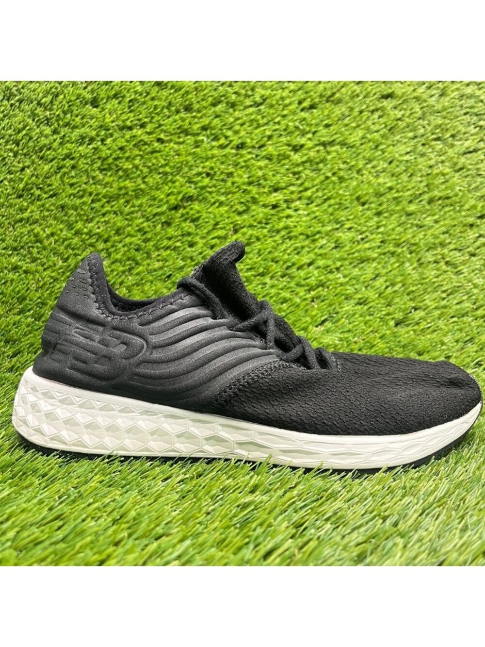New Balance Fresh Foam Cruz Womens Size 8.5 Black Running Walking Shoes Sneakers